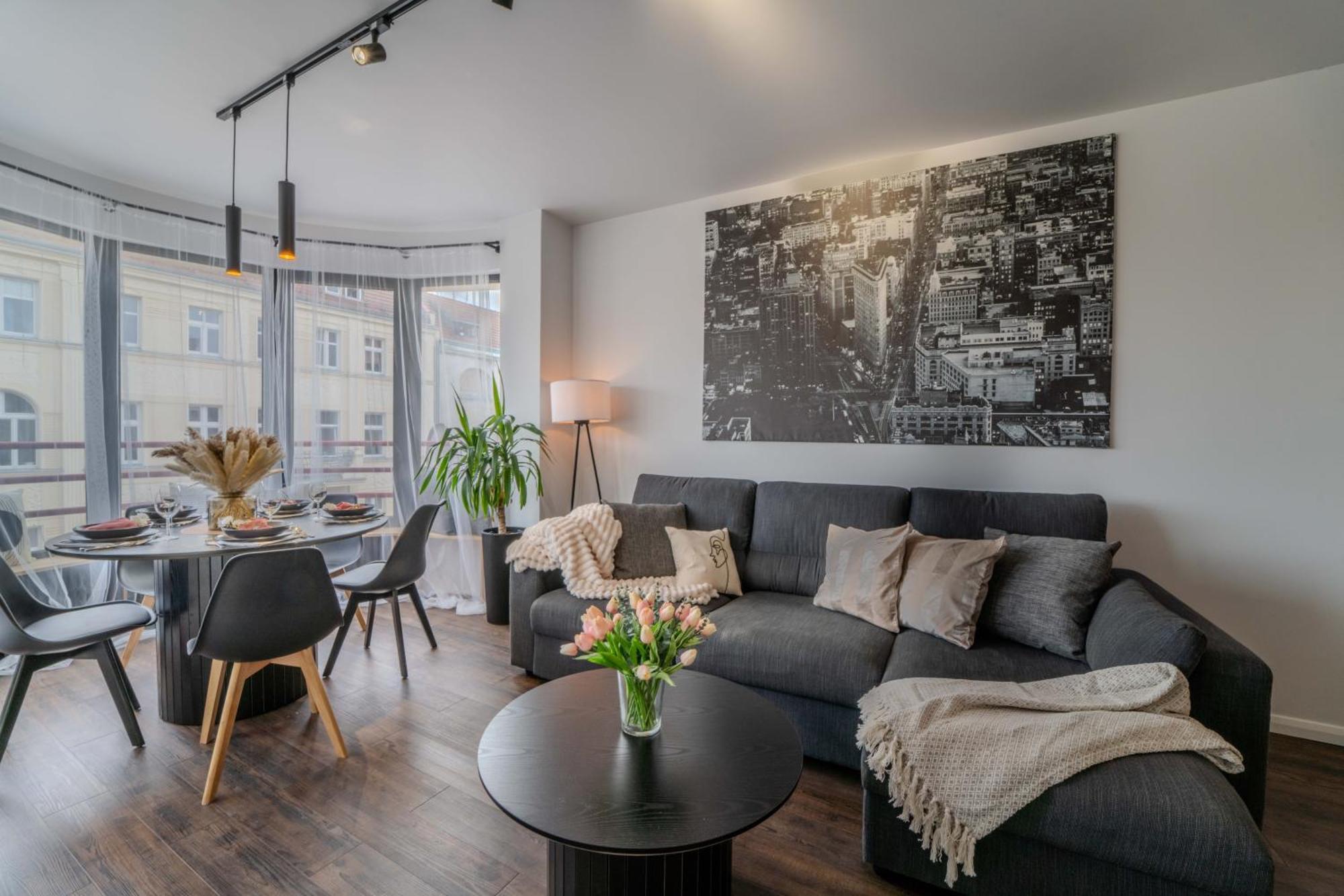 New Large Modern Apartment - City Center - 60M2 - Lift - Parking Wroclaw Luaran gambar