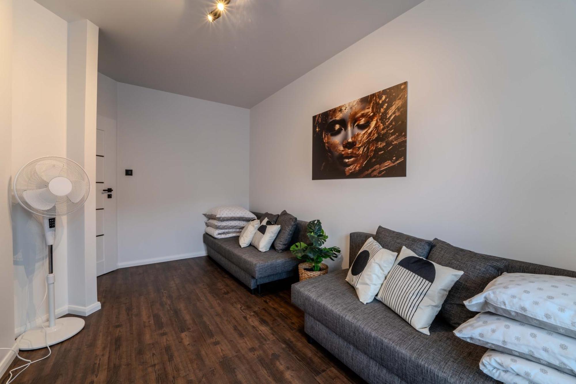 New Large Modern Apartment - City Center - 60M2 - Lift - Parking Wroclaw Luaran gambar